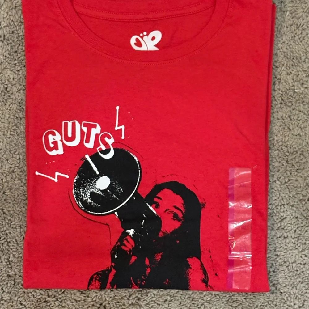 Red Graphic T-Shirt with Bold Design - Picture 2 of 4